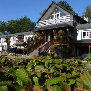 Hotel Restaurant Les Pins logis